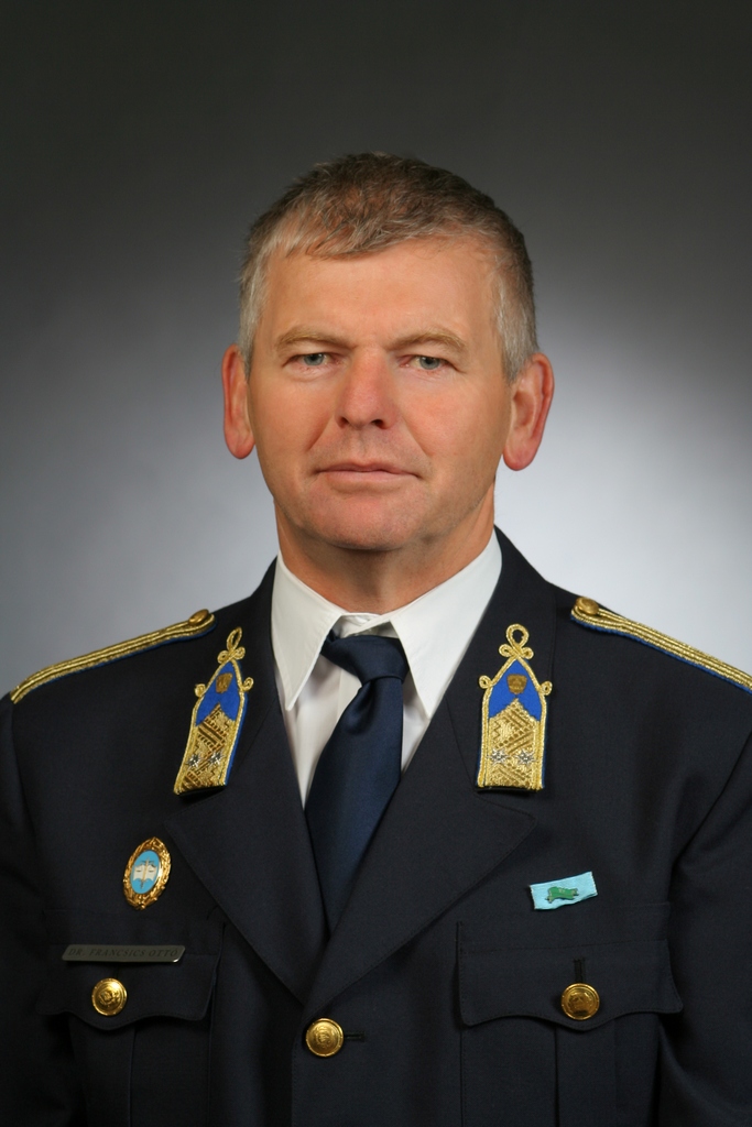 Dr. Francsics Ottó